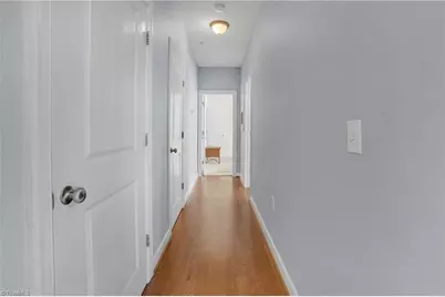 100 Sunset Circle #304, Greensboro, NC 27408 - Photo 14