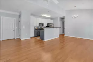 100 Sunset Cir, Greensboro, NC 27408 - Photo 8