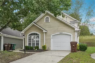 3221 Pipers Way, High Point, NC 27265 - Photo 2