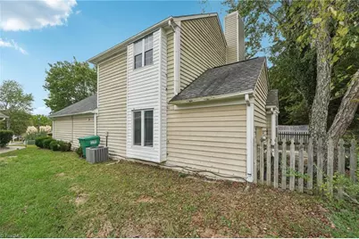 3221 Pipers Way, High Point, NC 27265 - Photo 24