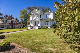 308 Main St, Reidsville, NC 27320 - Photo 1