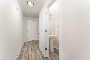 172 Tuscola Dr, Lexington, NC 27292 - Photo 10