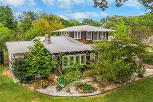 637 Stokesburg Rd, Walnut Cove, NC 27052 - Photo 2