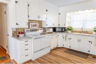 2043 Snow Hill Church Road, Danbury, NC 27016 - Photo 8