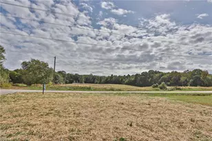 2845 Courtney-Huntsville Rd, Yadkinville, NC 27055 - Photo 4