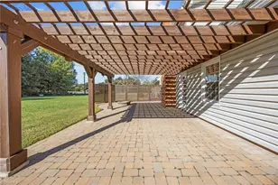 1100 Kingswood Dr, Kernersville, NC 27284 - Photo 32