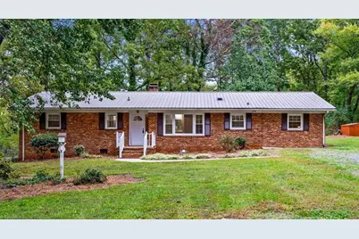 5979 US Highway 220, Asheboro, NC 27205 - Photo 1