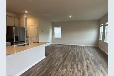 5526 Hydrangea Street, Winston-Salem, NC 27104 - Photo 8