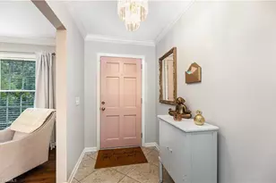 2807 Alderman Ct, Greensboro, NC 27408 - Photo 4