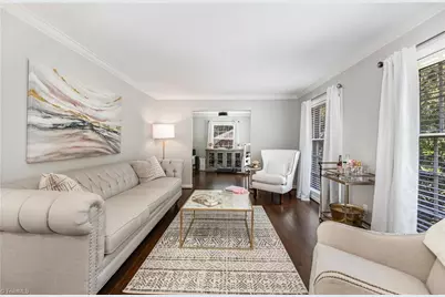 2807 Alderman Court, Greensboro, NC 27408 - Photo 6