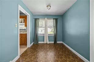 5807 Woodcliff Dr, Greensboro, NC 27410 - Photo 28