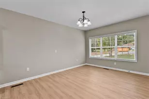 575 Twain Dr, Asheboro, NC 27203 - Photo 12