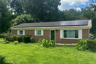 2021 Hollandale Dr, Gastonia, NC 28054 - Photo 1