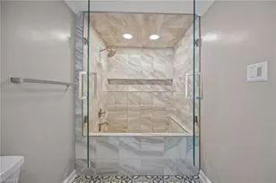 2323 Pineview Dr, Burlington, NC 27215 - Photo 30