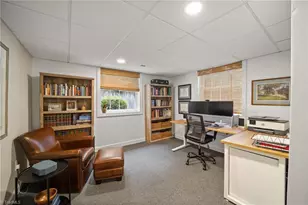 2520 Robinhood Rd, Winston-Salem, NC 27106 - Photo 38