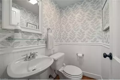 2520 Robinhood Road, Winston-Salem, NC 27106 - Photo 20