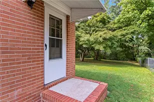 1322 Madison Ave, Winston-Salem, NC 27103 - Photo 20