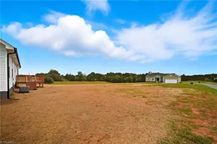 2366 Summertime Rd, Yadkinville, NC 27055 - Photo 34