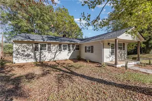 150 Witt St, Mount Airy, NC 27030 - Photo 4