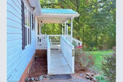 624 Lowe Road, Madison, NC 27025 - Photo 2