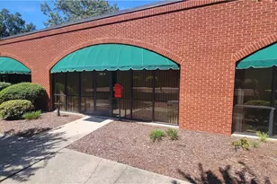 603 B Eastchester Dr, High Point, NC 27262 - Photo 2