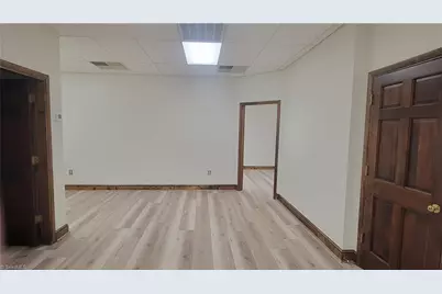 603B Eastchester Drive, High Point, NC 27262 - Photo 4