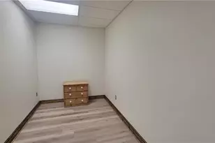 603 B Eastchester Dr, High Point, NC 27262 - Photo 12