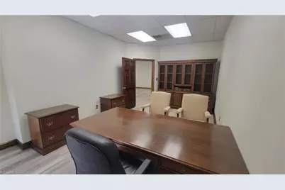 603B Eastchester Drive, High Point, NC 27262 - Photo 6