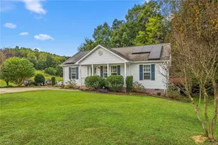 1501 Duet Dr, Siler City, NC 27344 - Photo 2