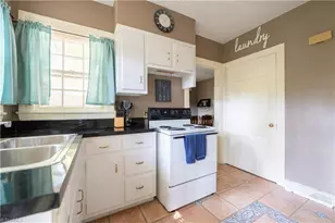 2029 Walker Ave, Greensboro, NC 27403 - Photo 18