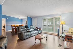 5519 Bridgeway Dr, Greensboro, NC 27406 - Photo 6