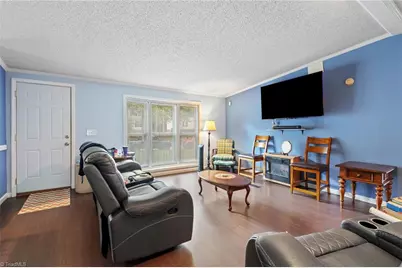 5519 Bridgeway Drive, Greensboro, NC 27406 - Photo 8