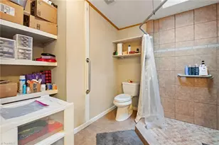 5519 Bridgeway Dr, Greensboro, NC 27406 - Photo 22