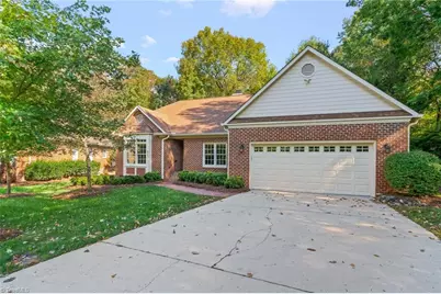 921 Flicker Lane, High Point, NC 27262 - Photo 2