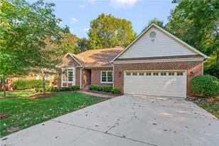 921 Flicker Ln, High Point, NC 27262 - Photo 2