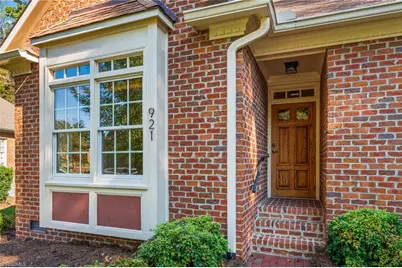 921 Flicker Lane, High Point, NC 27262 - Photo 4