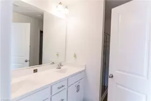 841 Sage Hl Dr, Jamestown, NC 27282 - Photo 14