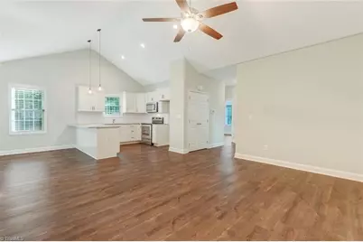 2222 St James Drive, Reidsville, NC 27320 - Photo 6