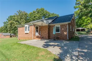 964 Old Nc Hwy 49, Asheboro, NC 27205 - Photo 2