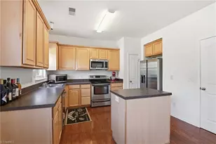 2136 Burton Run Rd, High Point, NC 27262 - Photo 6