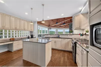 308 Lake Point Lane, Belews Creek, NC 27009 - Photo 10