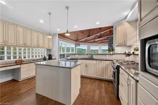 308 Lake Point Ln, Belews Creek, NC 27009 - Photo 10