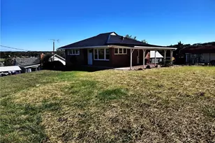 2019 Woodland Dr, Mount Airy, NC 27030 - Photo 10