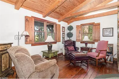 3607 Nc Highway 268, Pilot Mountain, NC 27041 - Photo 14