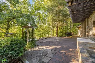 201 Cascade Dr, High Point, NC 27265 - Photo 44