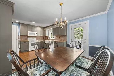 1034 Vernon Avenue, Winston-Salem, NC 27106 - Photo 10