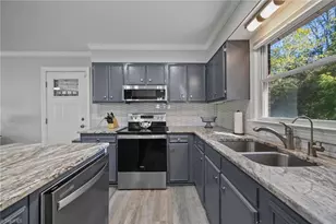 140 Nevada Ave, Mount Airy, NC 27030 - Photo 6