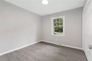 1517 Guest St, Greensboro, NC 27405 - Photo 24