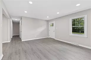 1517 Guest St, Greensboro, NC 27405 - Photo 16