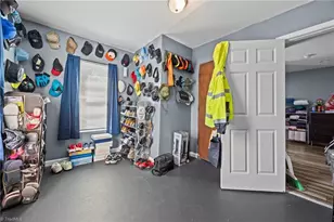 1222 Carter St, High Point, NC 27260 - Photo 6